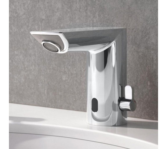 Сенсорный смеситель для раковины Grohe Bau Cosmopolitan E (36453000)